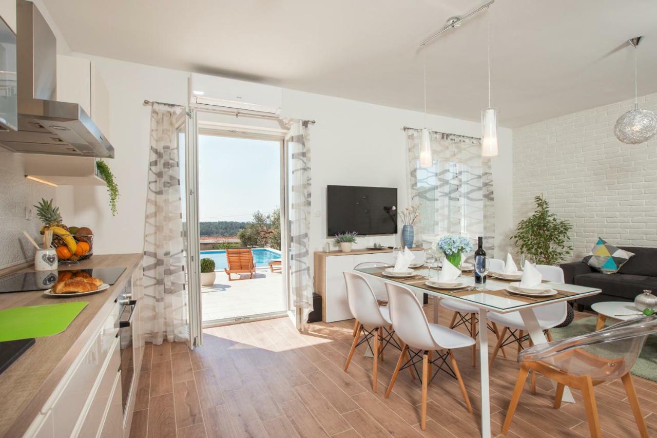 Villa Sun Чилипи Екстер'єр фото